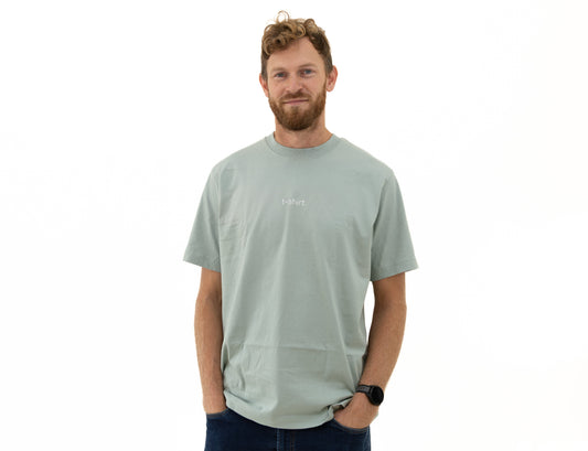 simple. t-shirt. aloe.