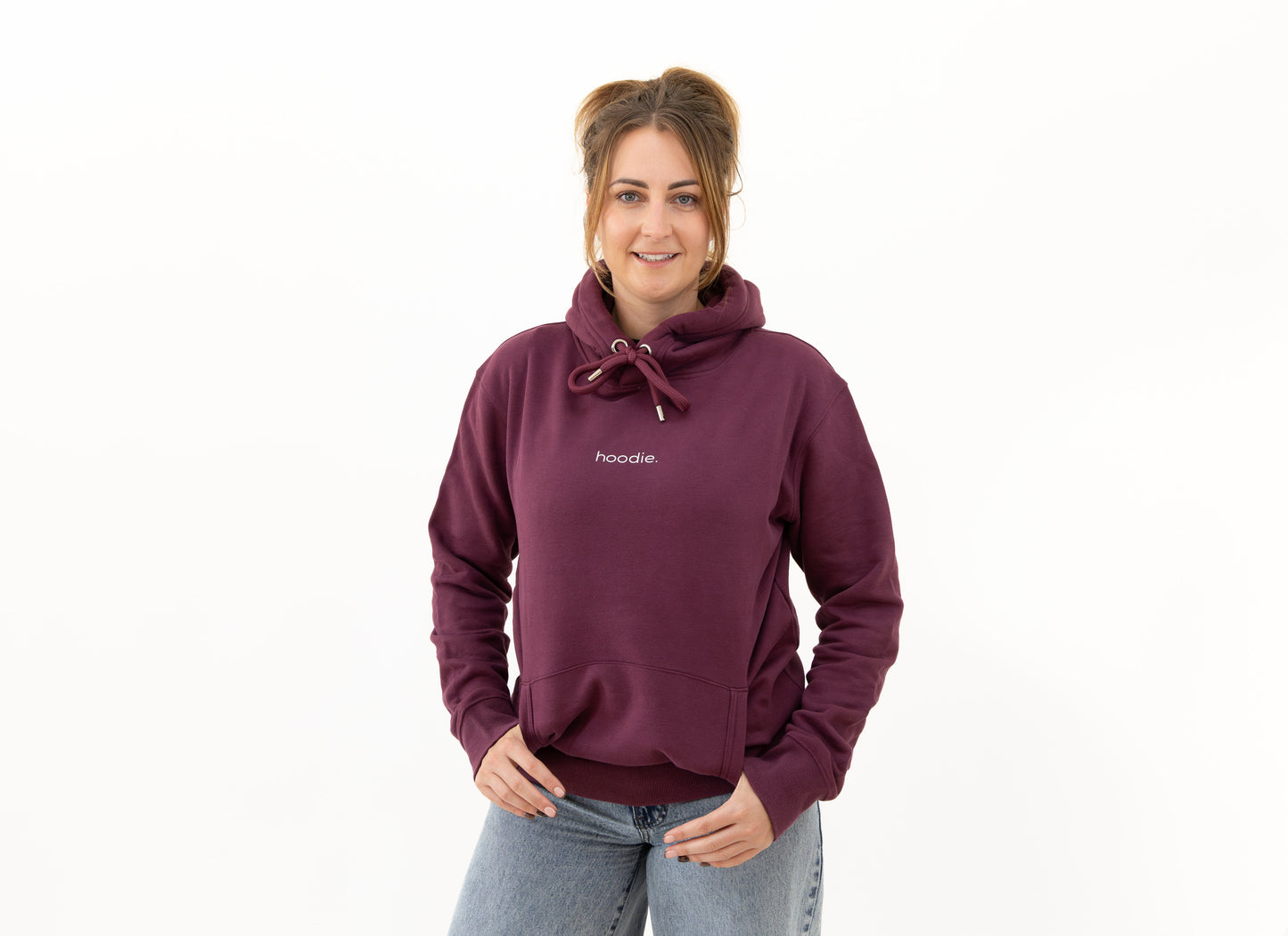 simple. hoodie. burgundy.