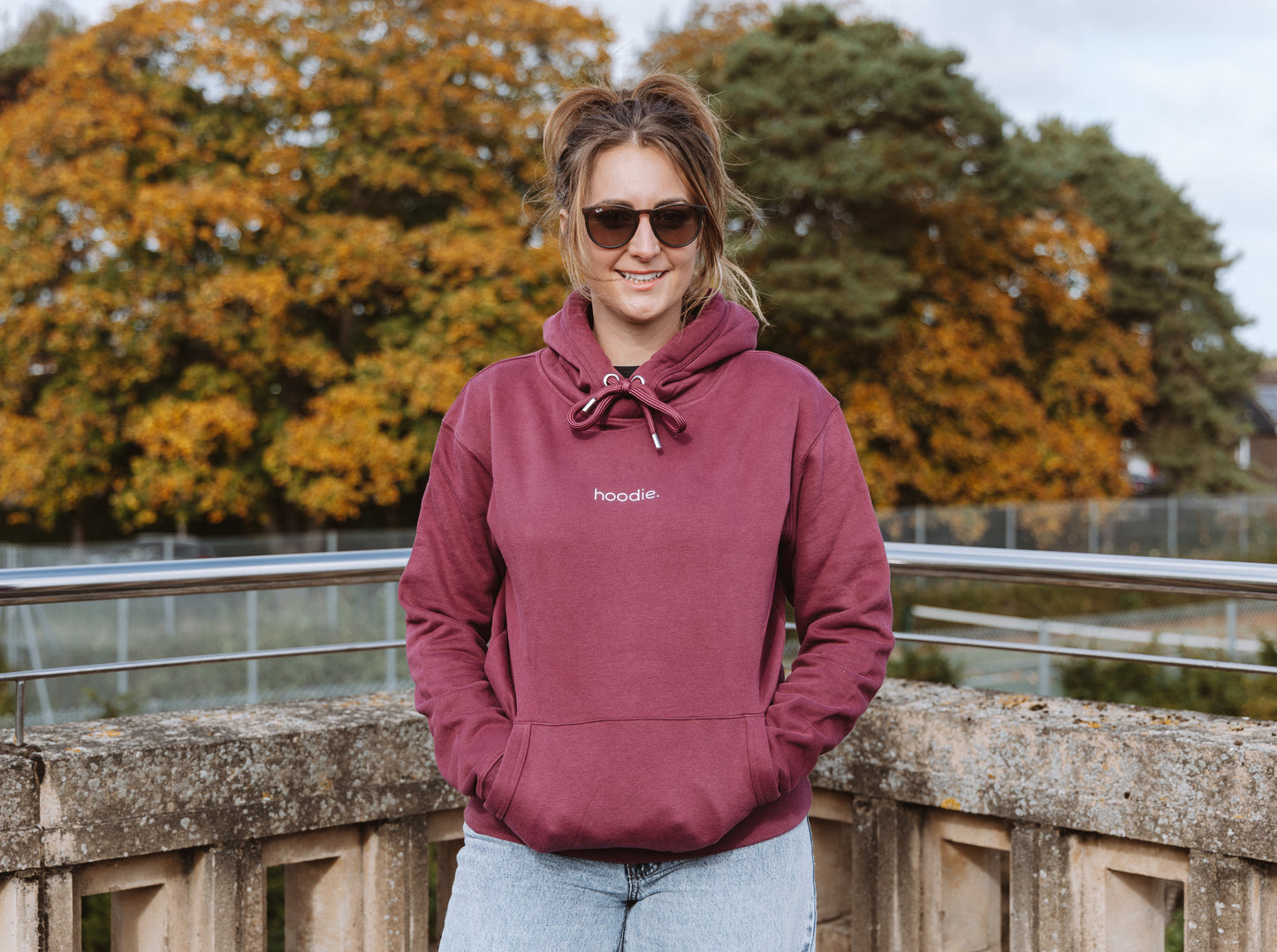 simple. hoodie. burgundy.