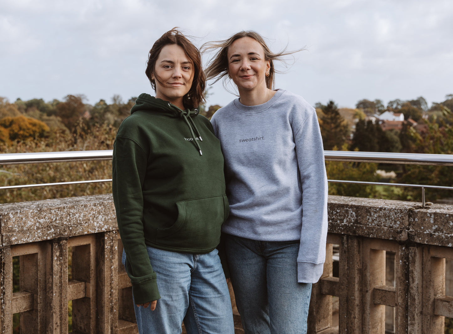 simple. hoodie. forest-green.