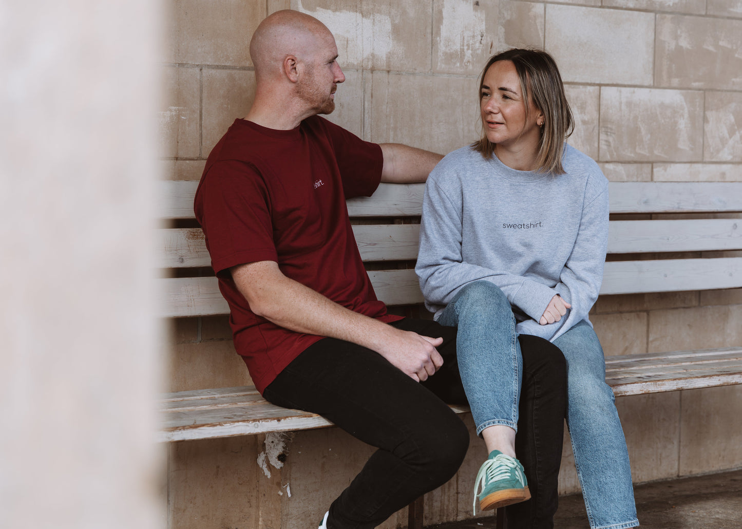 simple. t-shirt. burgundy.
