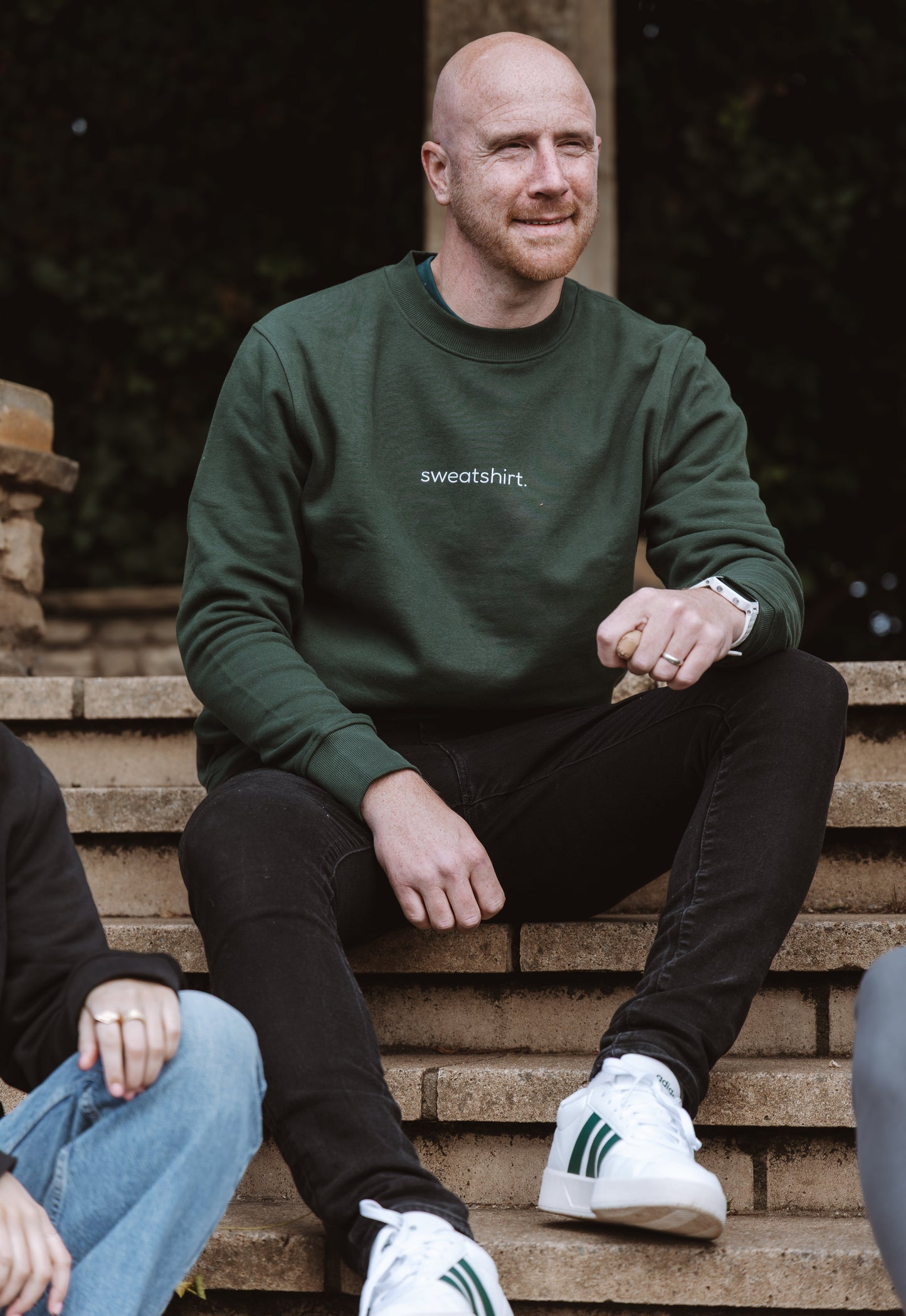 simple. sweatshirt. forest-green.
