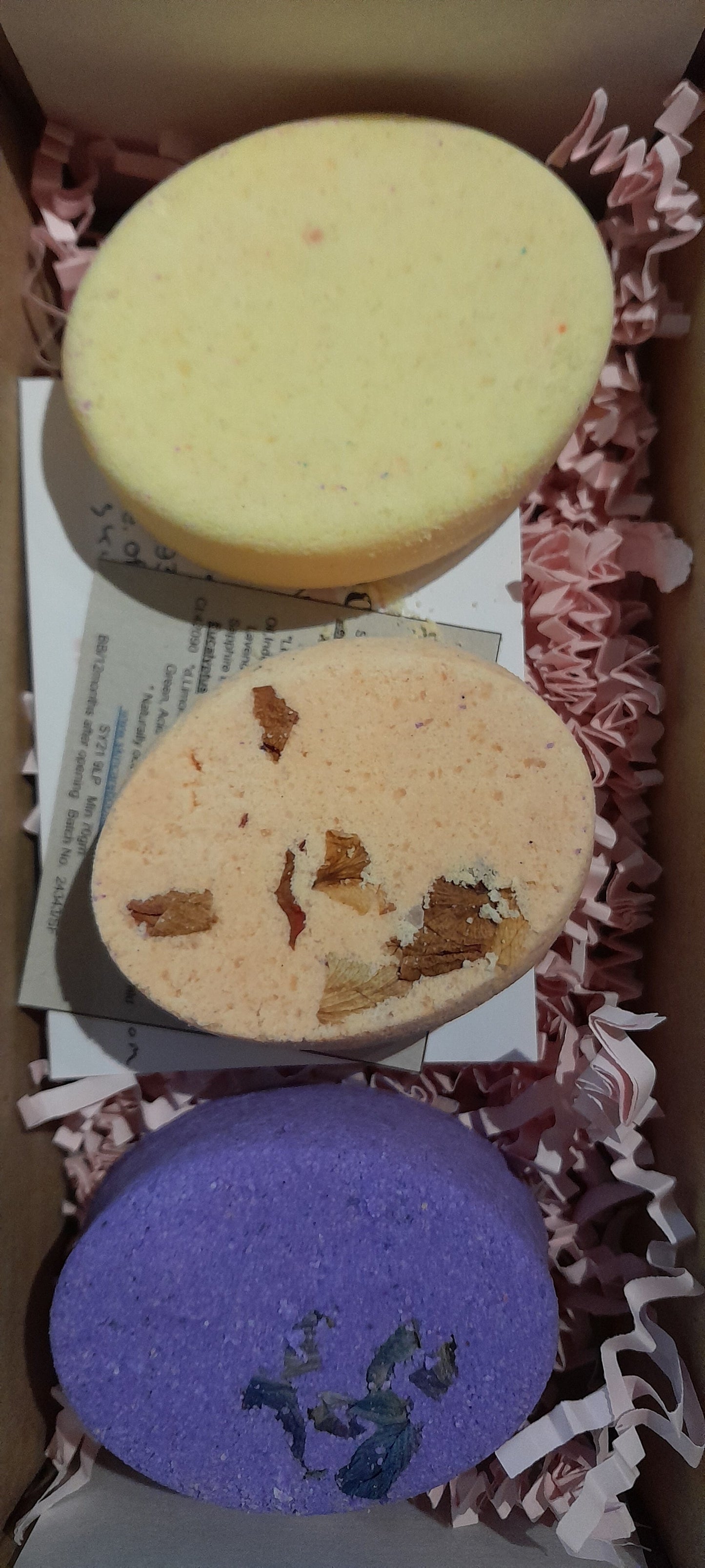 Gift Box of 3 Mixed Bath Bombs
