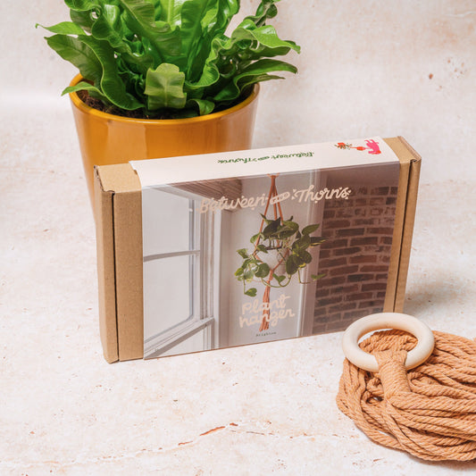 WHOLESALE MACRAME HANGER WITH WOODEN HANGER