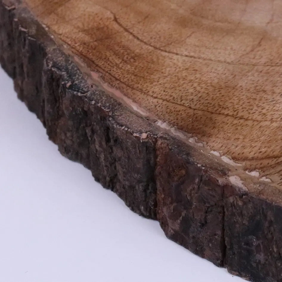 Bhimra Round Wooden Chopping Board Bark Edge 42cm