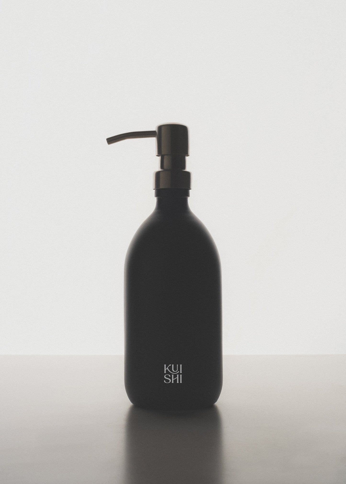 Minimal Black Soap Dispenser