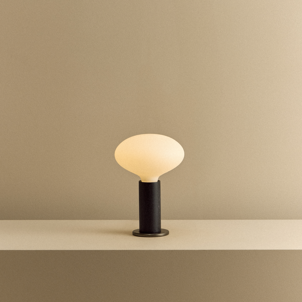 Knuckle Table Lamp in Blackened Oak + Oval D2W
