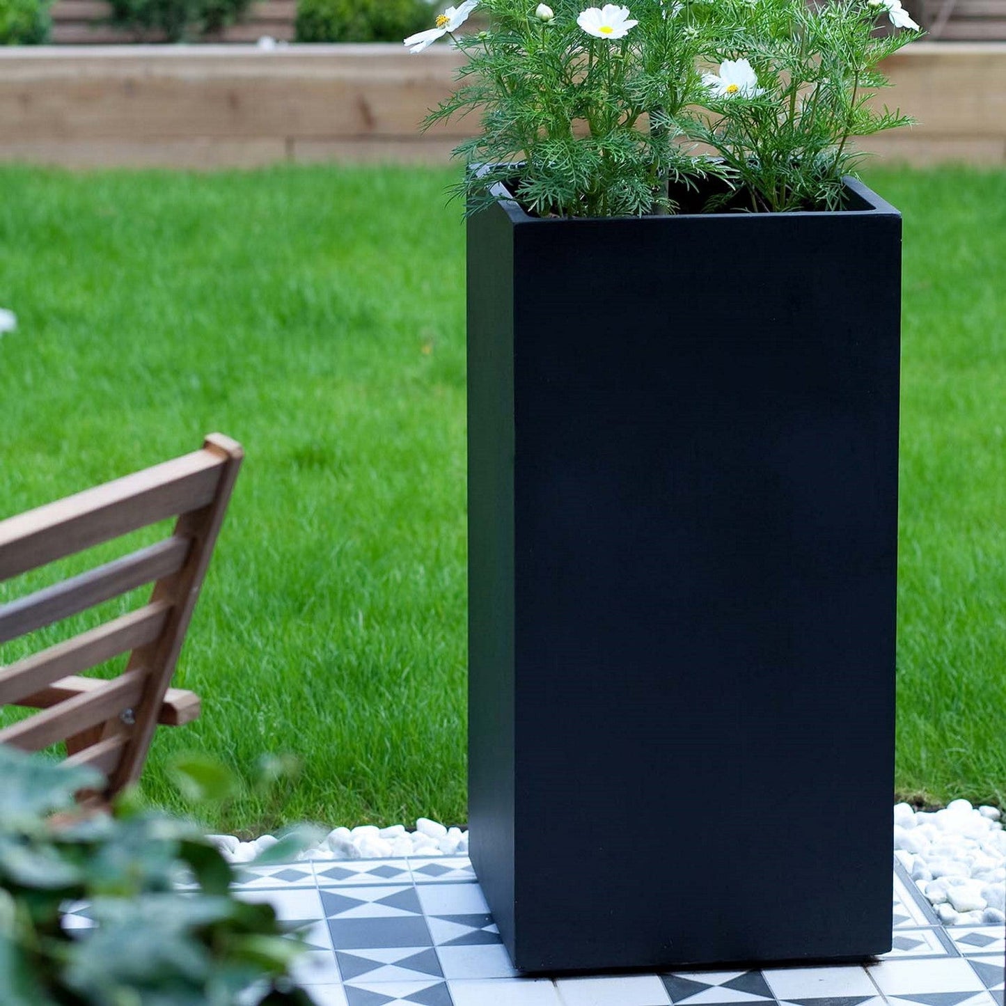IDEALIST Lite Contemporary Light Concrete Garden Tall Square Planter, Outdoor Plant Pot H70 L33 W33 cm, 79L