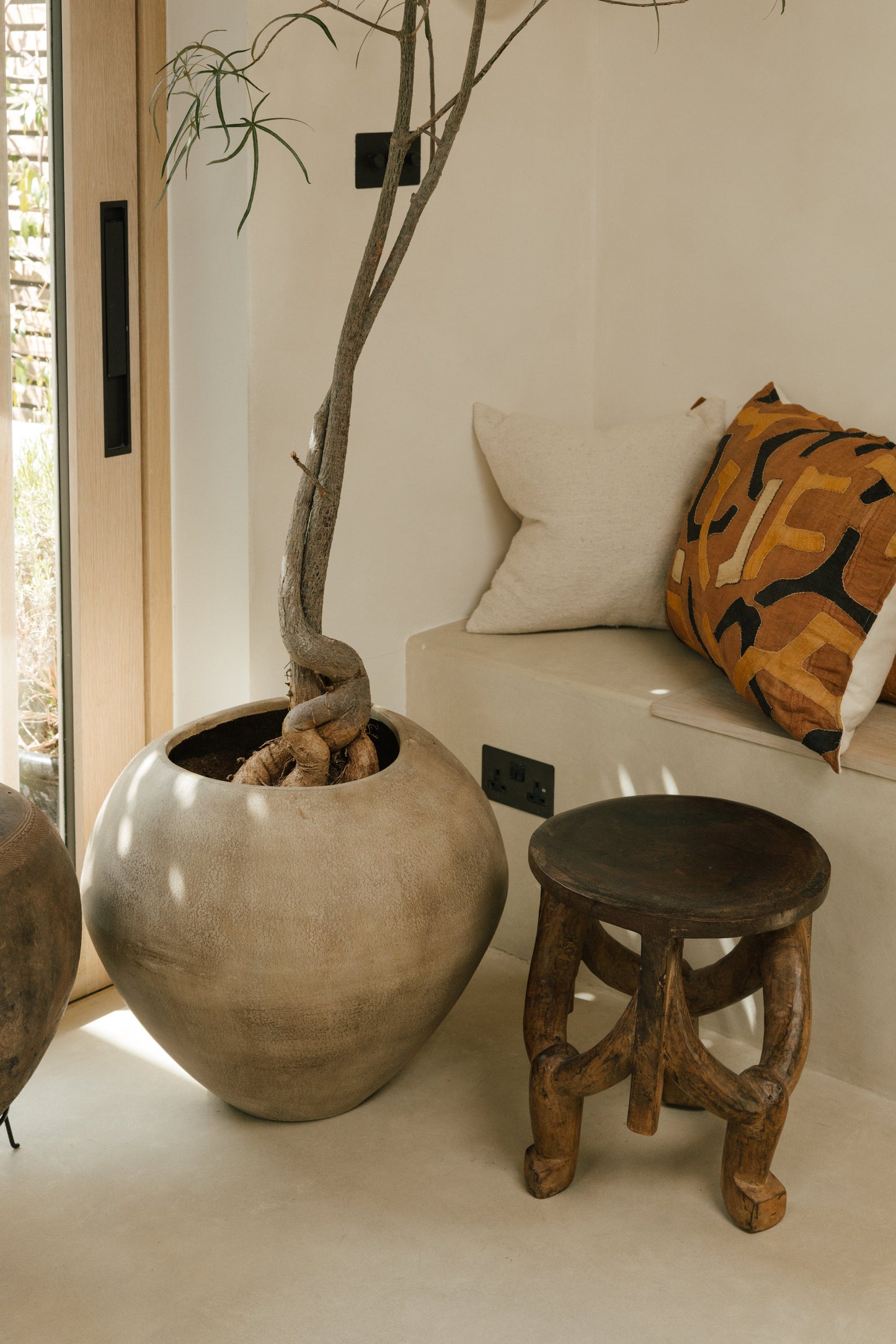 Makonde Stool, Tanzania - 61.2