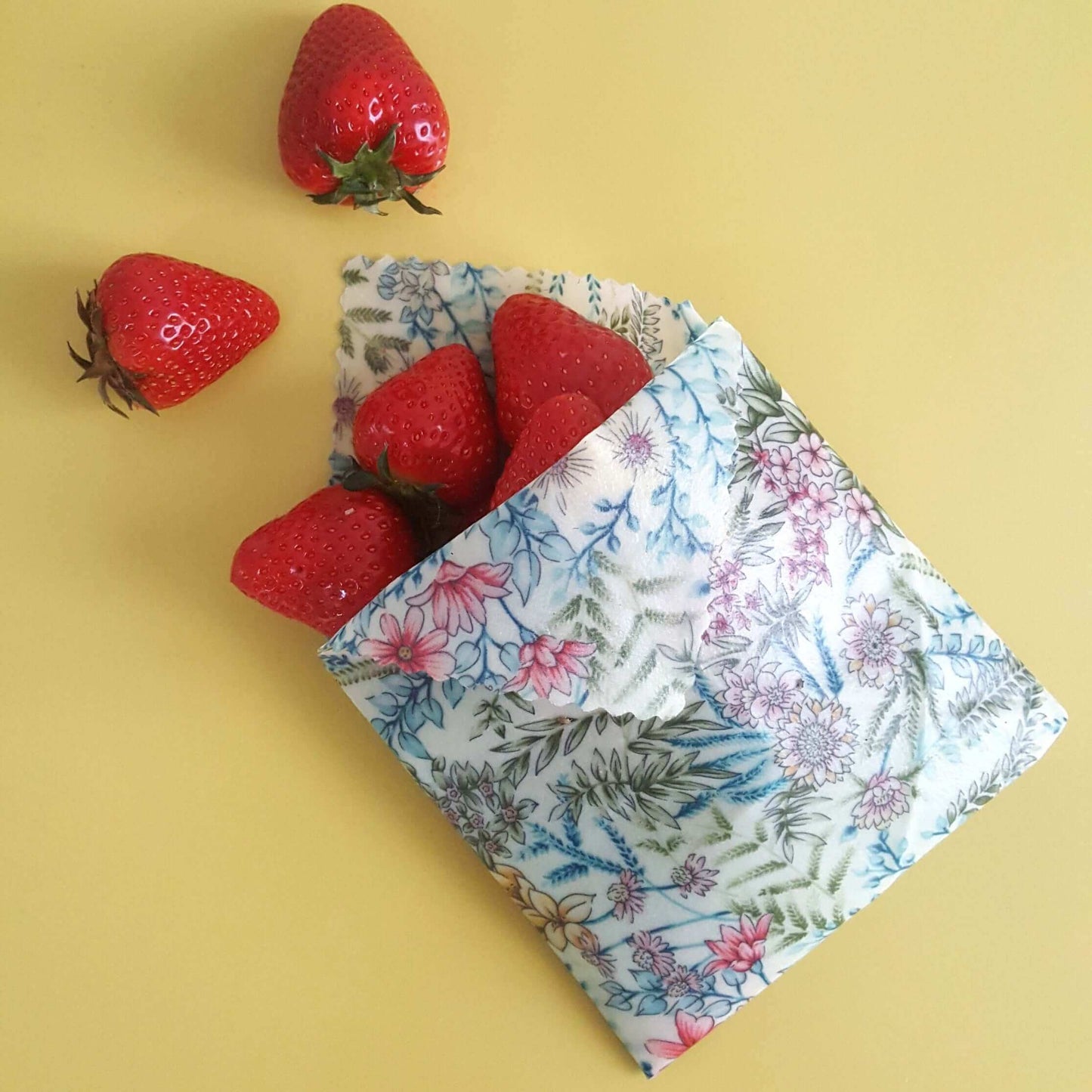 Honey Bee Good Set of 3 Handmade Beeswax Wraps | Botanical