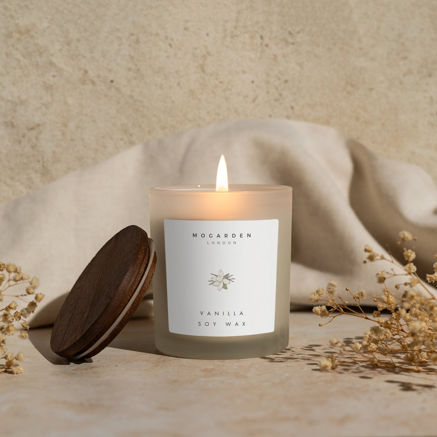 Luxury Vanilla Candle - Vanilla Amber Floral Soy 220g | Scented Candle Gift