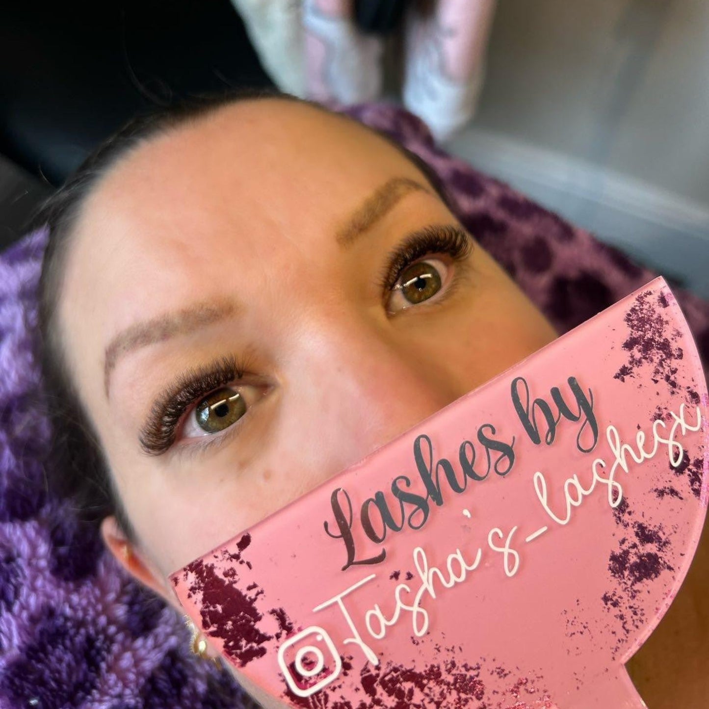 Brown W Lashes – Mixed Tray