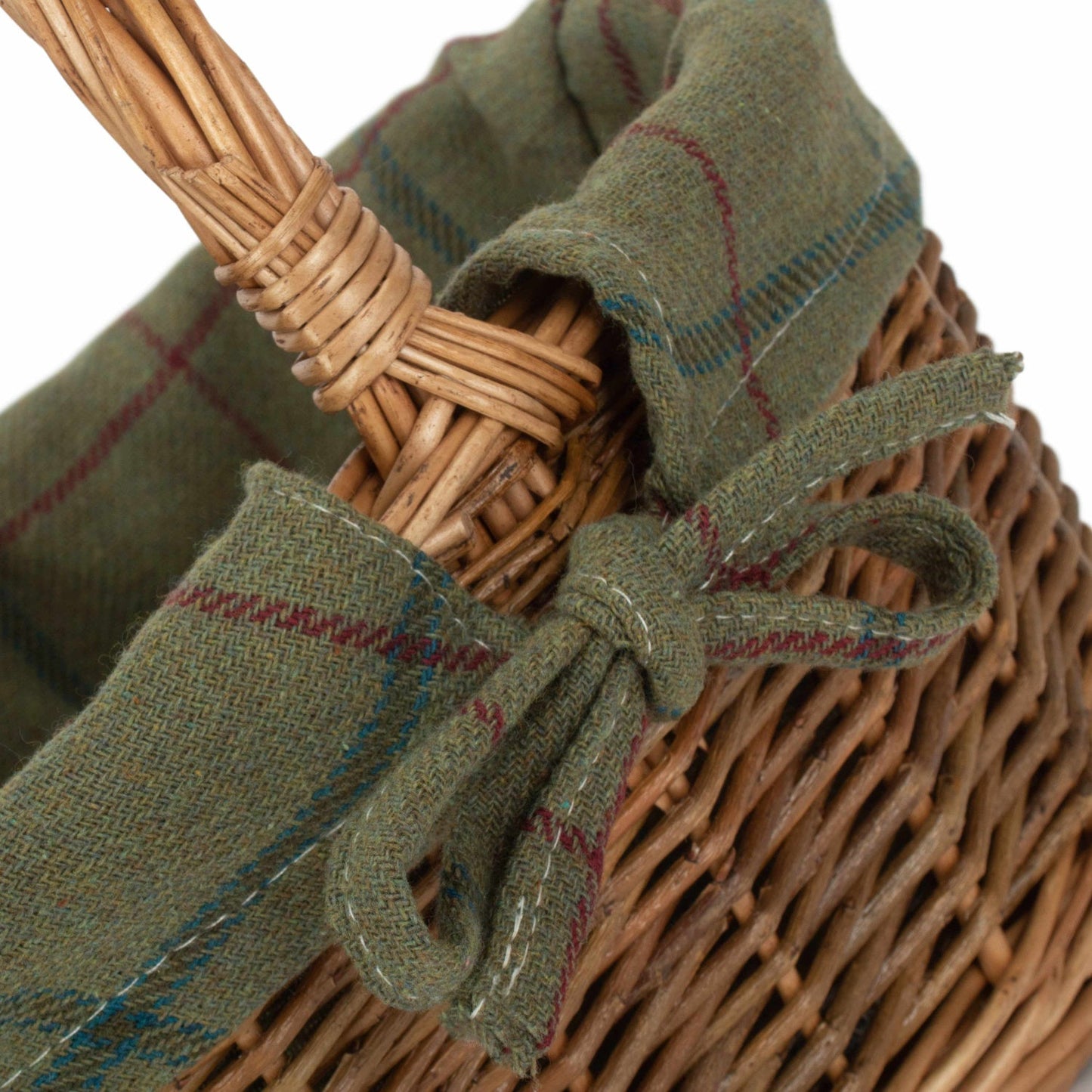Child's Country Oval Shopper With Green Tweed Lining