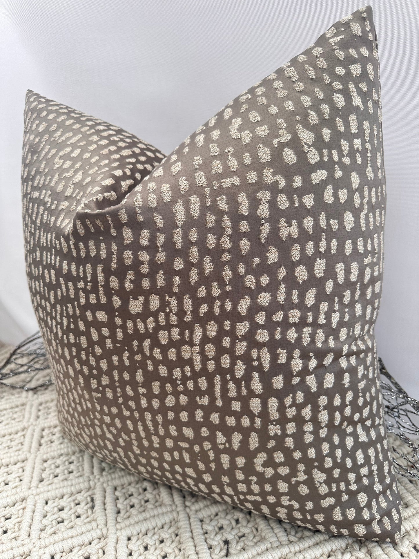 The Couture Cushion - The Putty Natale - Style No. 194