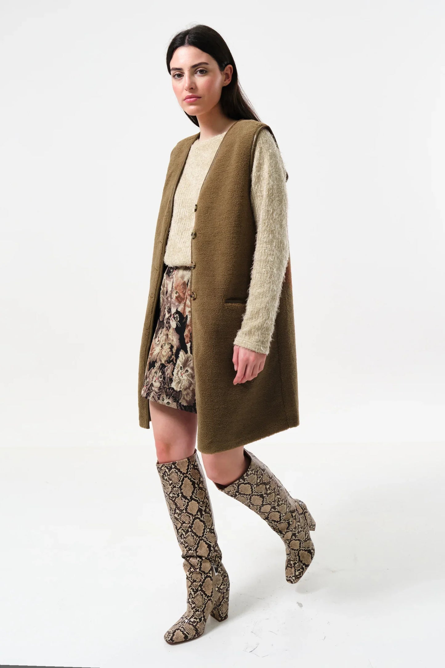 Cathel Borg Longline Waistcoat - Nutmeg