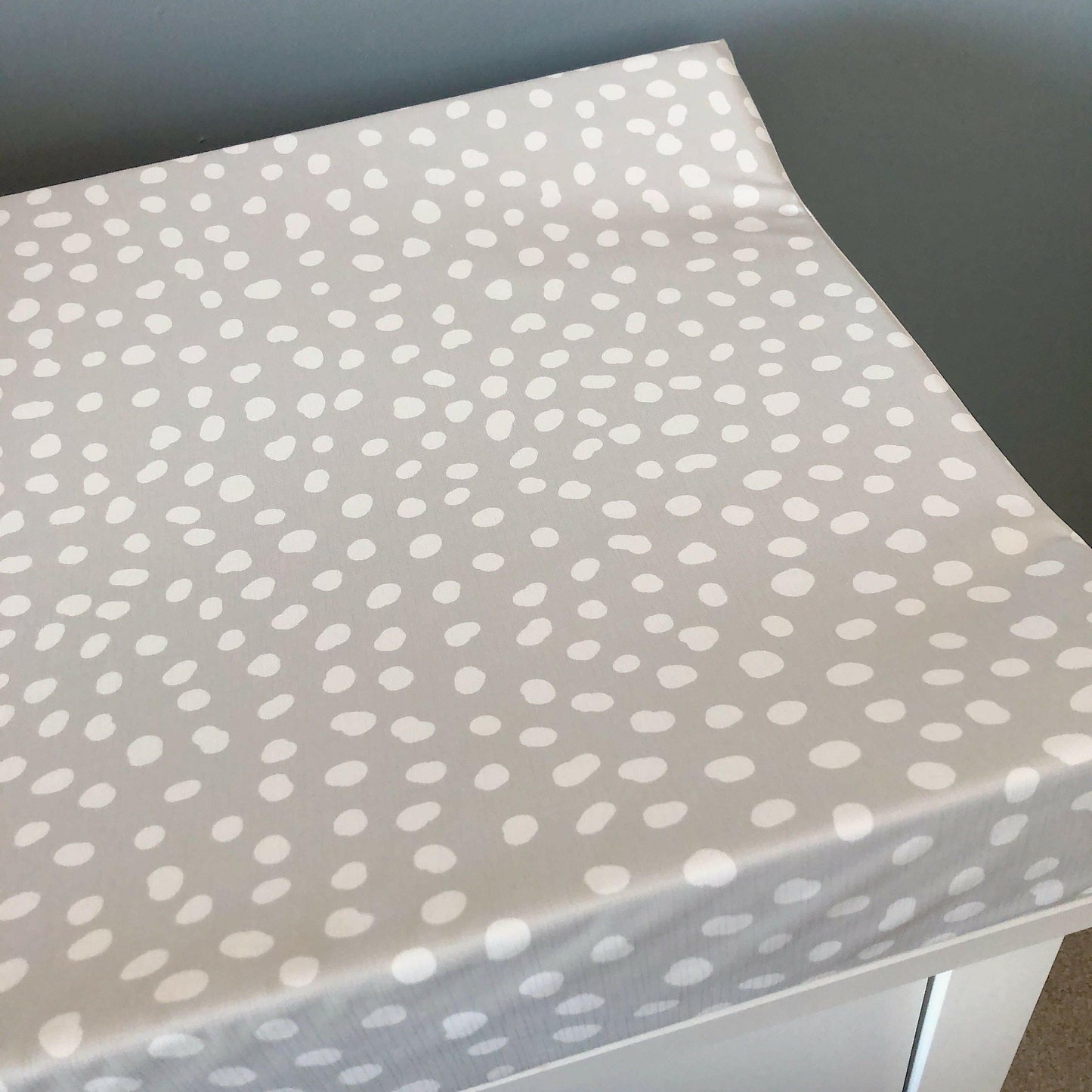 Anti-Roll Wedge Changing Mat - Grey Spots