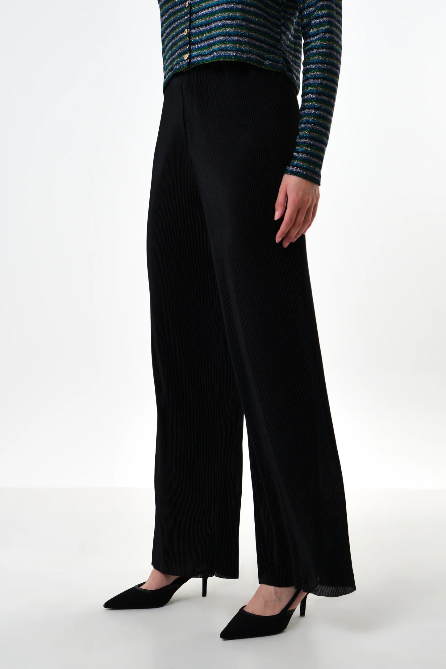 Clothide Pleated Wide Leg Trousers - Black