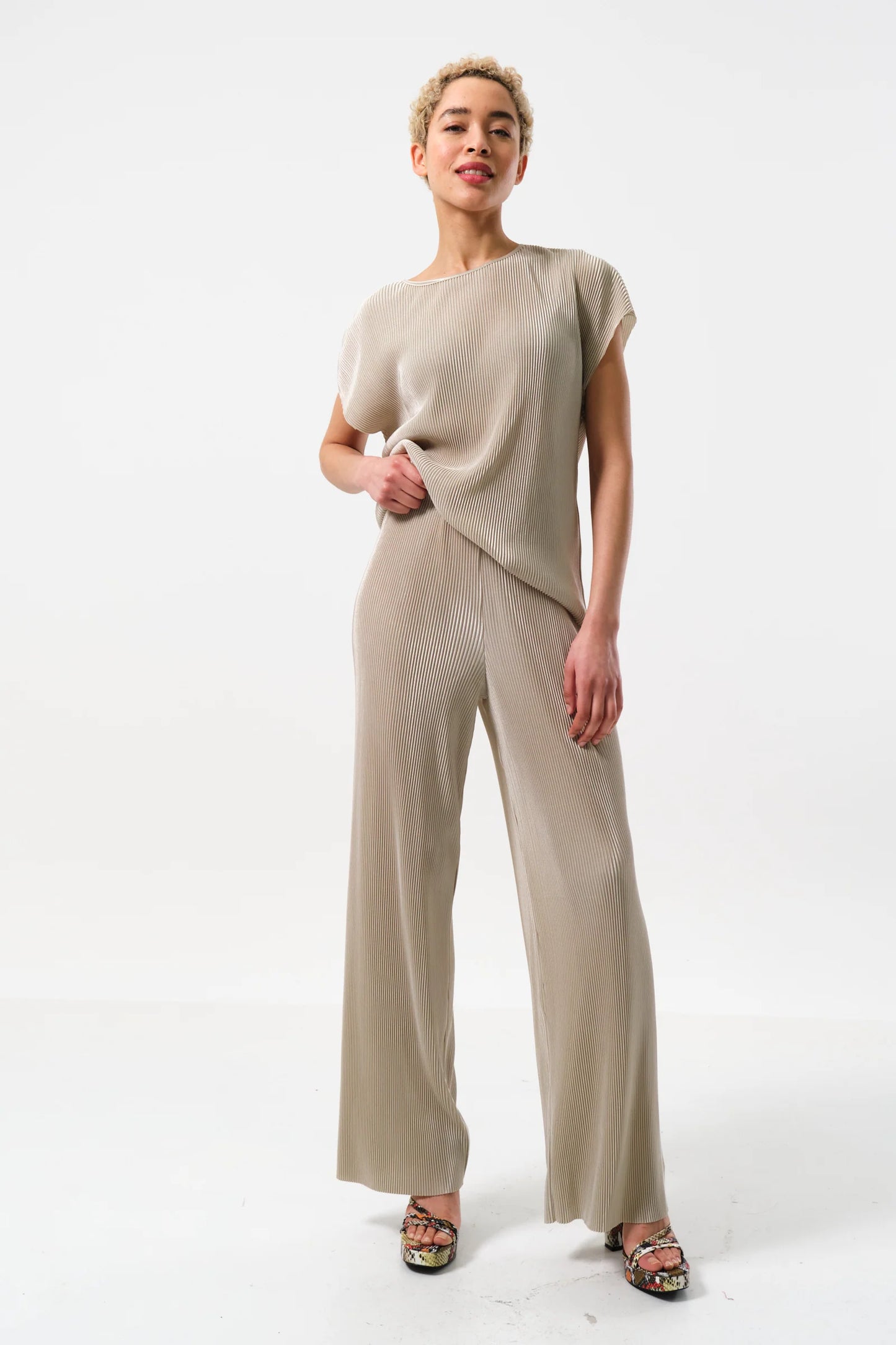 Clothide Pleated Wide Leg Trousers - Stone