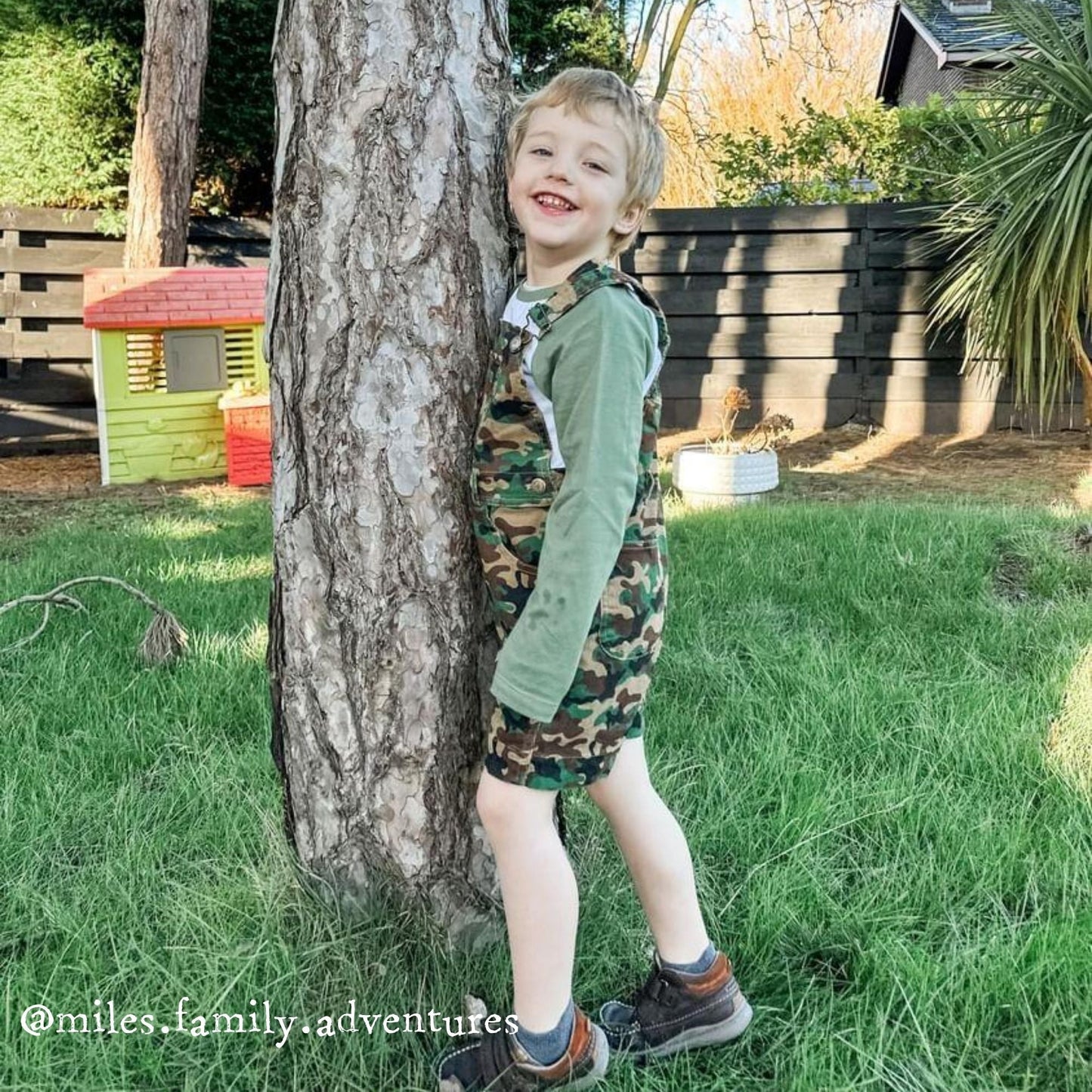 Camouflage Cord Shorts