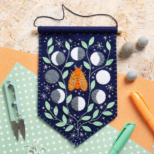 'Celestial Pennant' Moon Phases Felt Craft Kit for Beginners