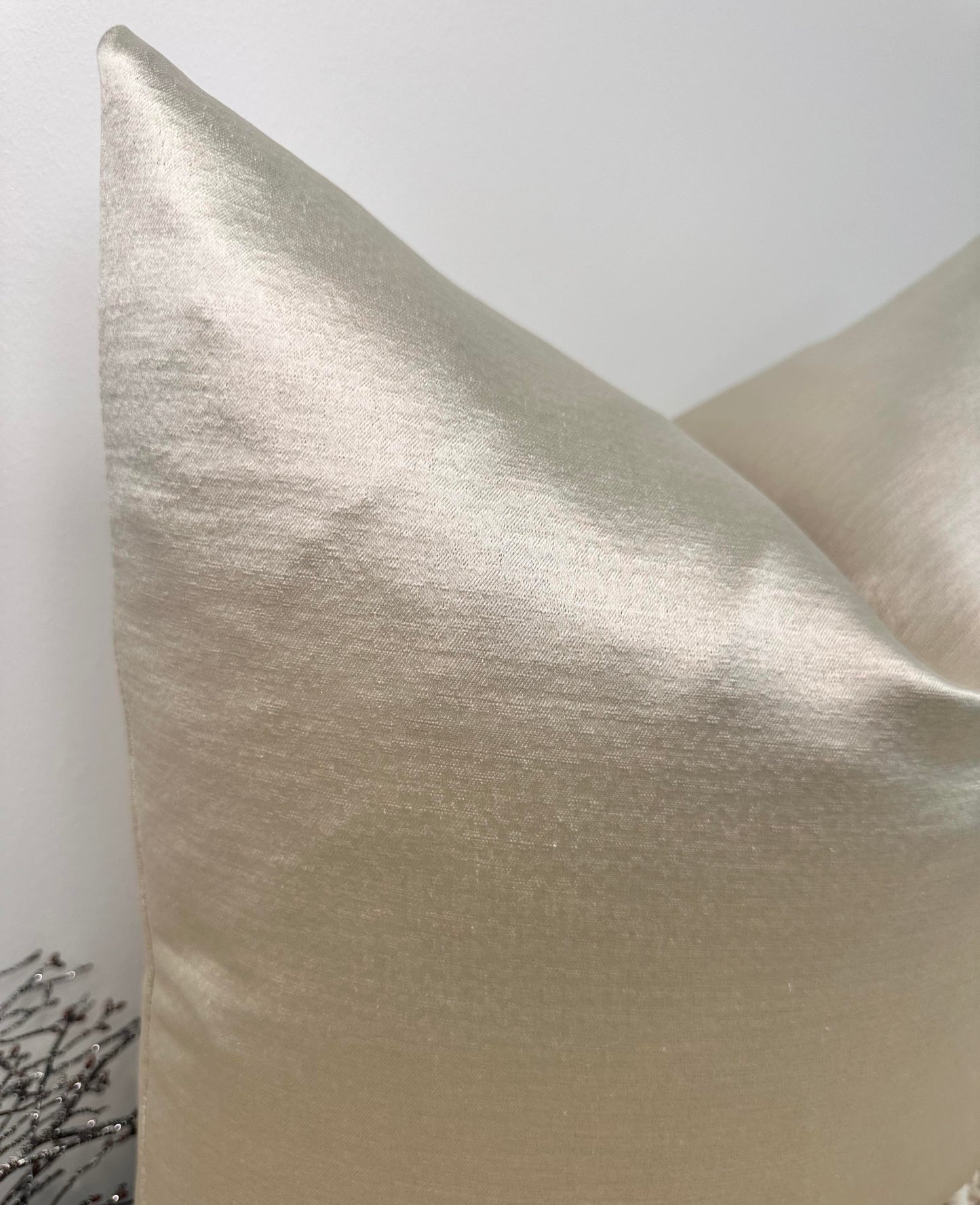 The Couture Cushion - The Champagne Laura - Style No. 187