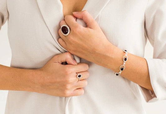 Cherry Red Quintessence Link Bracelet