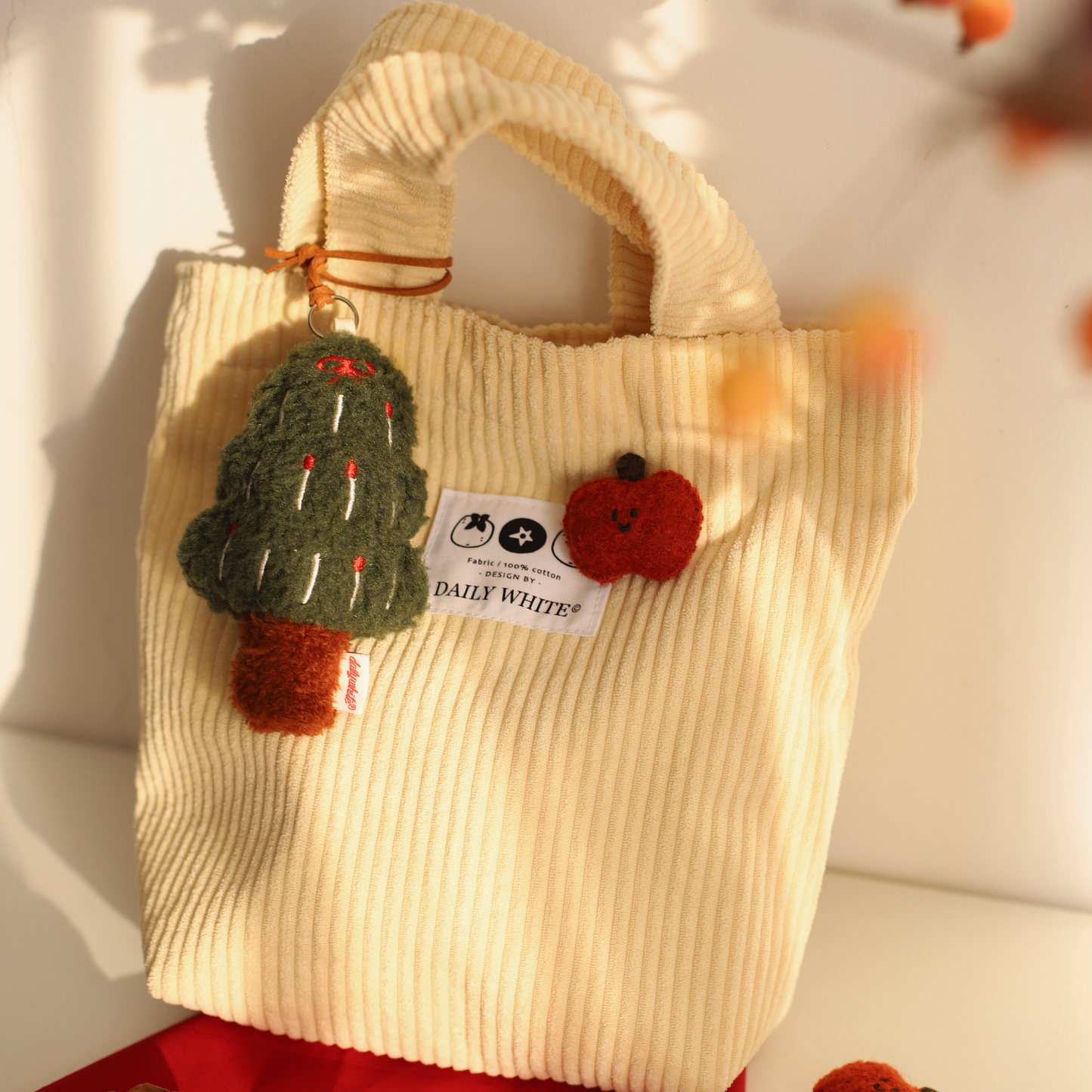 Daily White | Christmas Gift Plush Charm