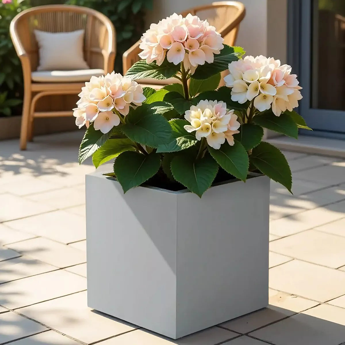 IDEALIST Lite Contemporary Flower Box Square Garden Planter, Faux Lead Concrete Outdoor Large Plant Pot H40 L40 W40 cm, 65L