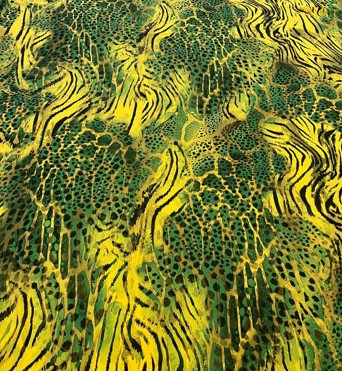 Green Yellow Animal Lightweight Crepe Fabric 160GSM Non Stretch
