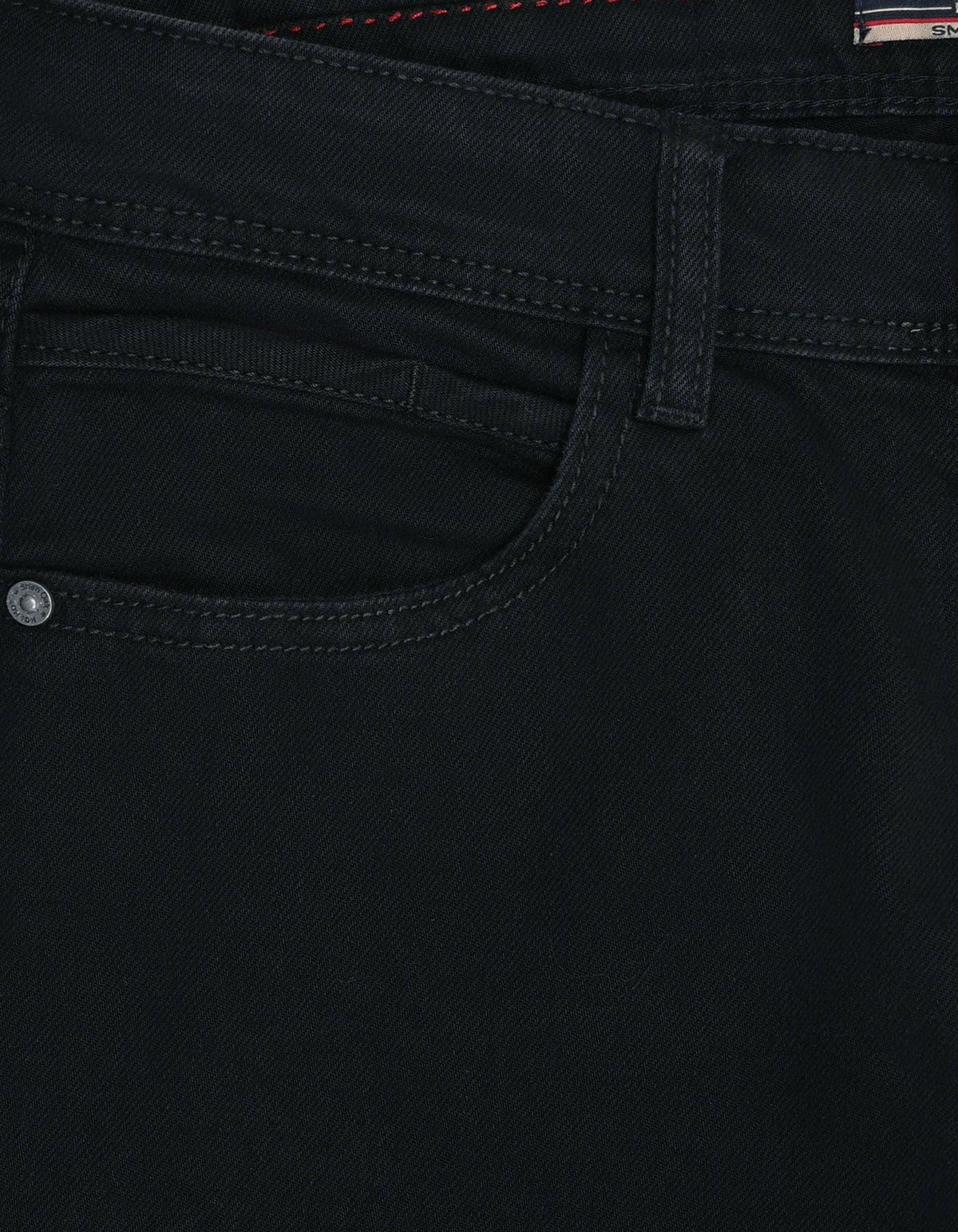 Black Comfort Stretch Jeans - Regular Fit
