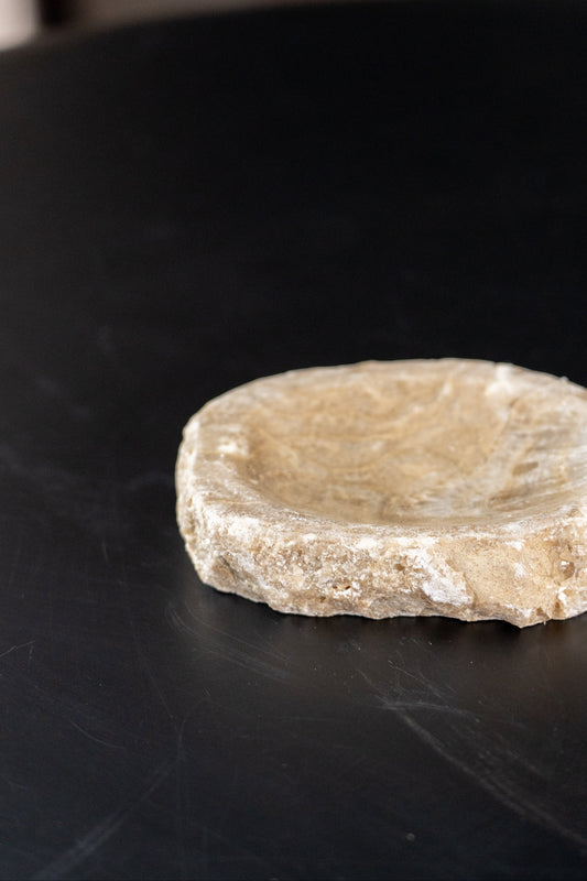 Natural Cut Onyx Jewelery\Soap Dish