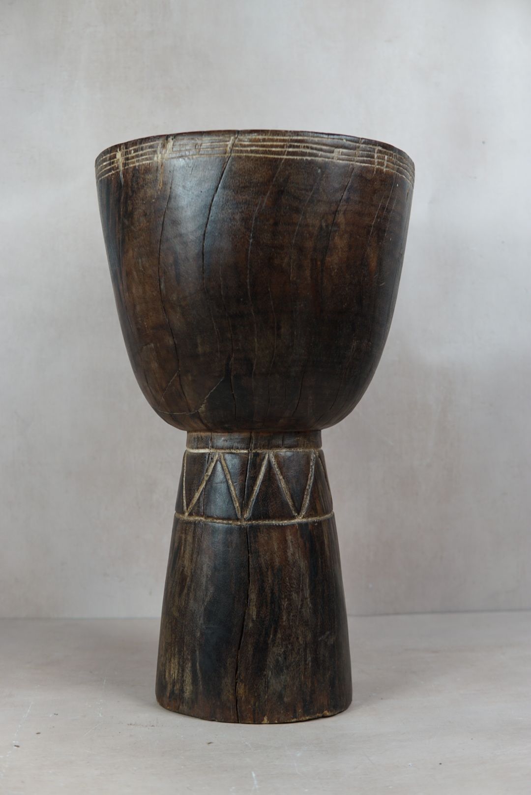 Tapered Wood Side Table - Cameroon - 93.5