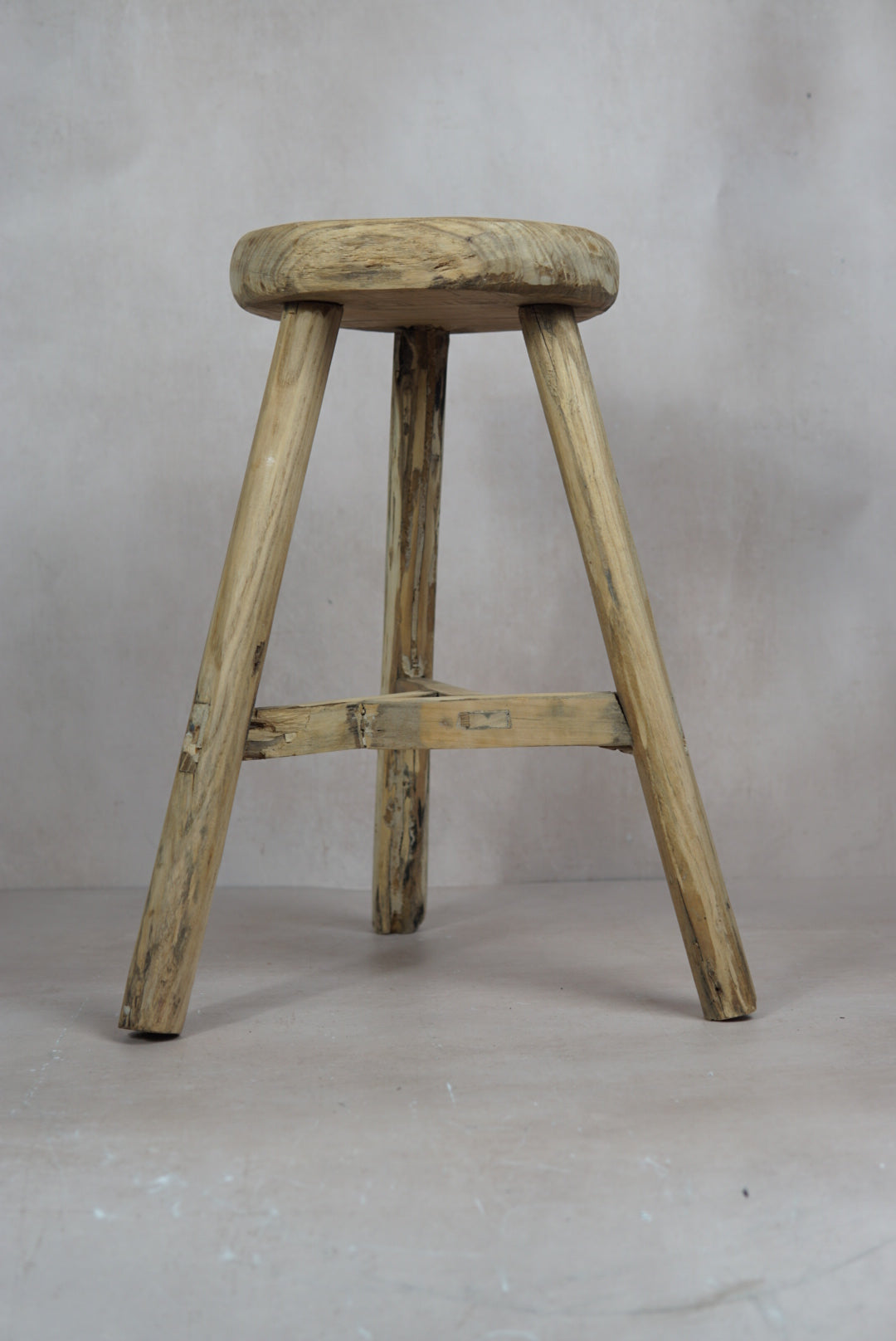Vintage Rustic Round Stool - Elm wood - 48.4