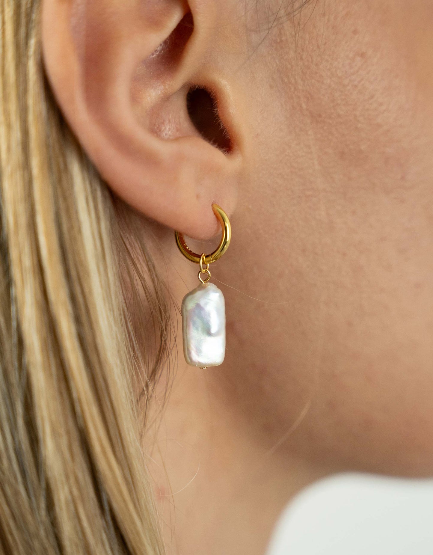 Rectangle Link Pearl Earrings