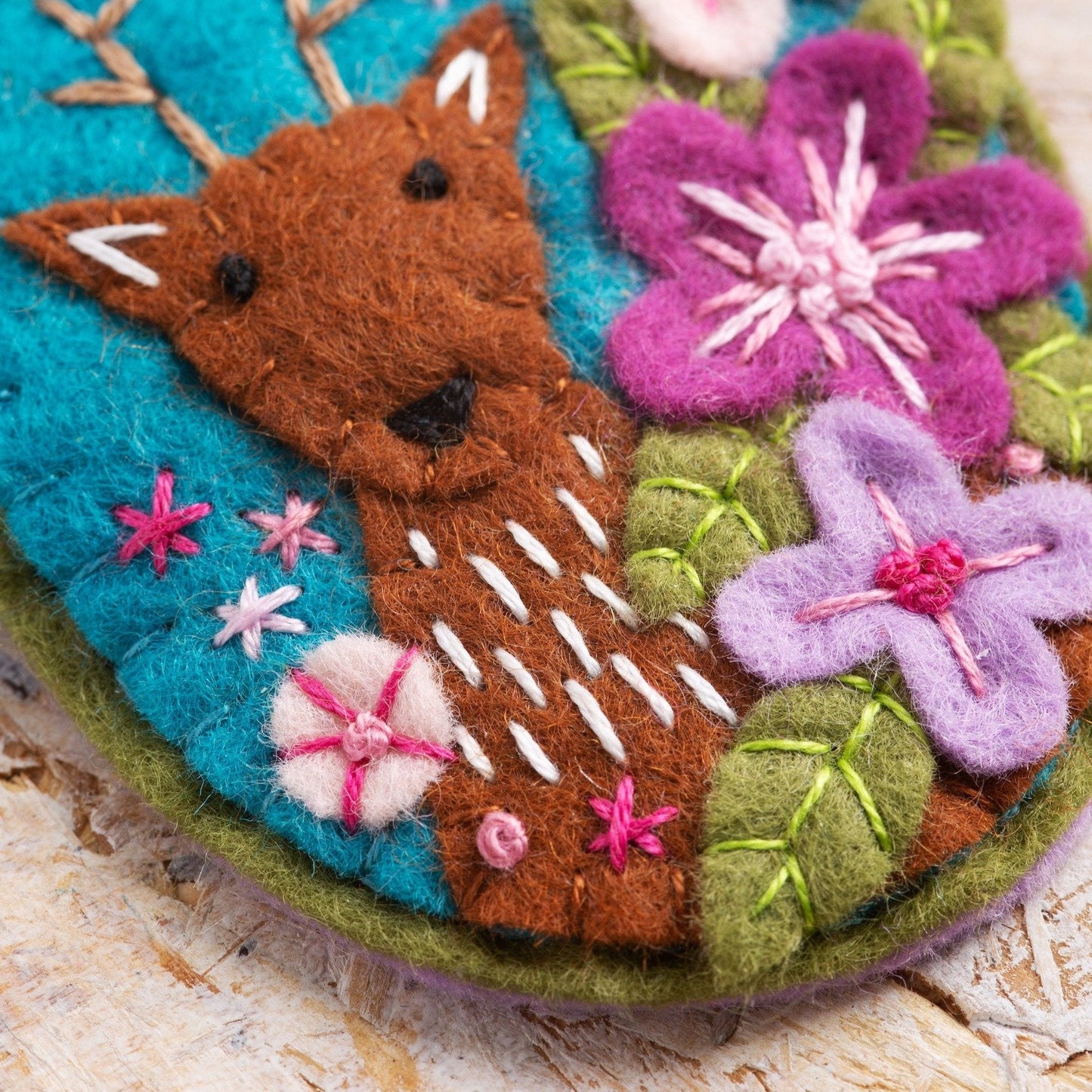 Deer Felt Craft Brooch Kit for Beginners