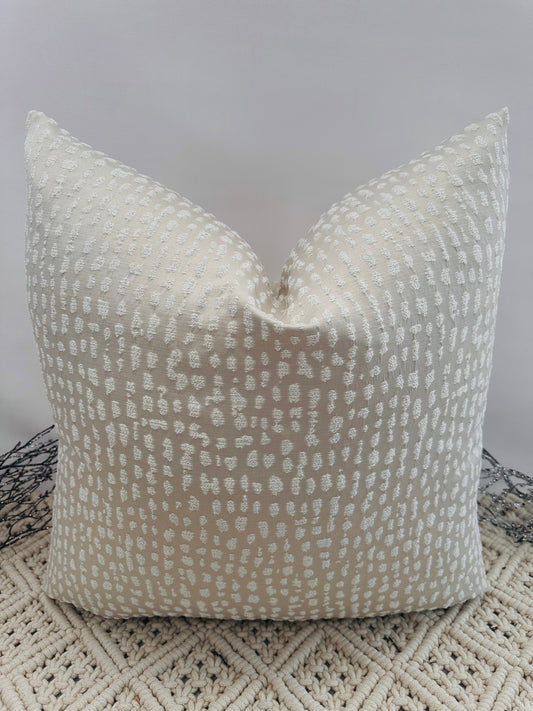 The Couture Cushion - The Cream Natale - Style No. 192