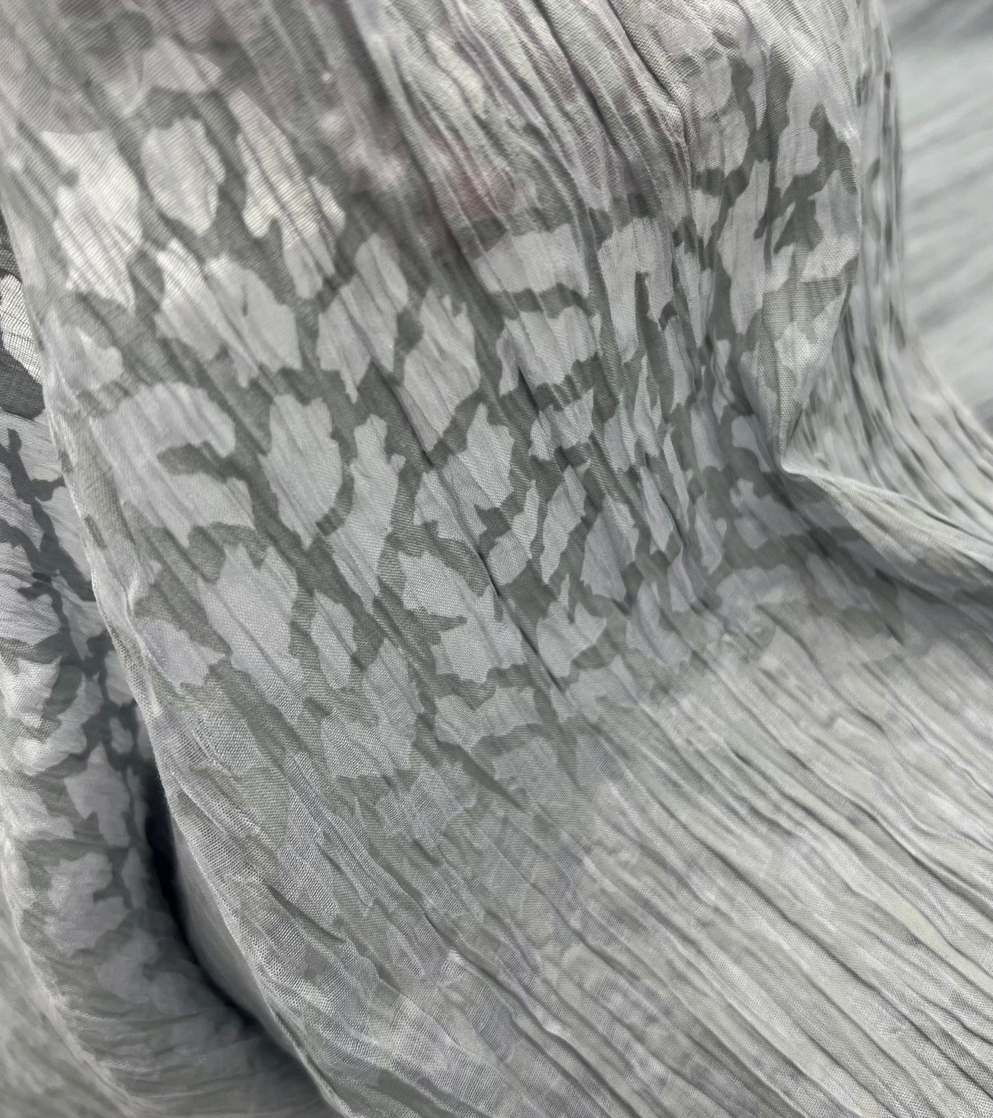 Grey Detailed Crinkled Lightweight Non Stretch Fabric