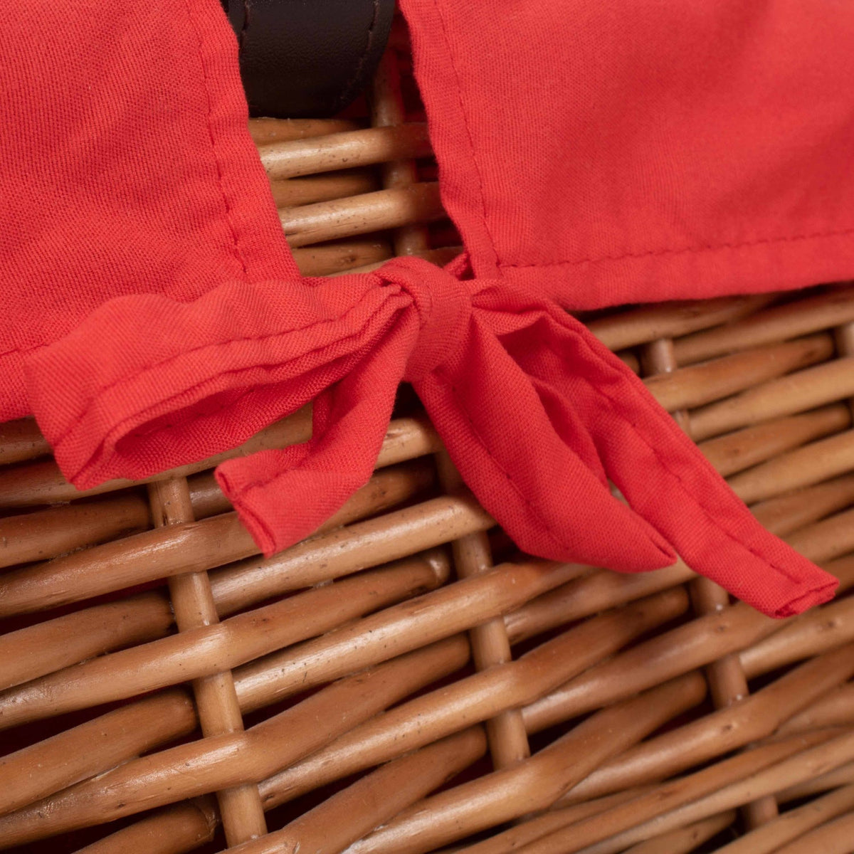 14 Inch Double Steamed Willow Hamper with Red Lining