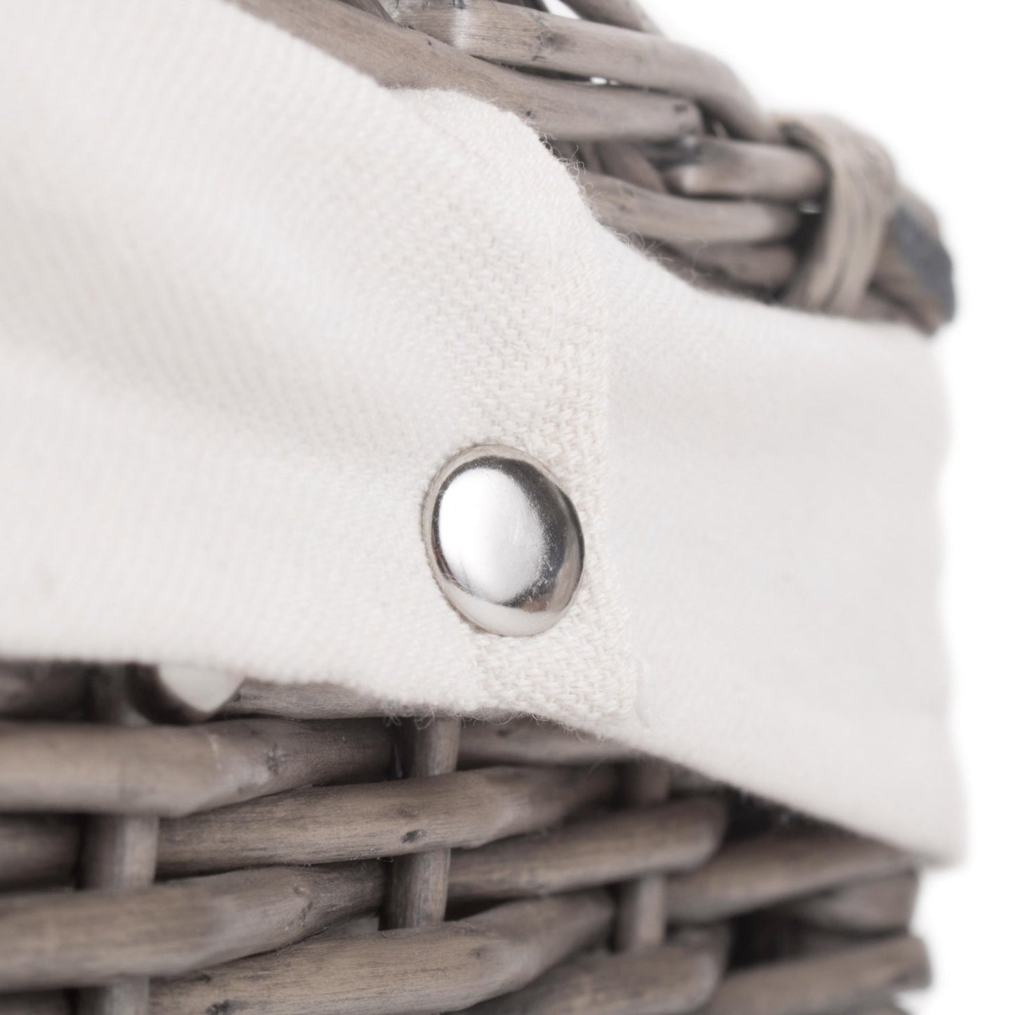 14 Inch Antique Wash Willow Hamper with White Lining