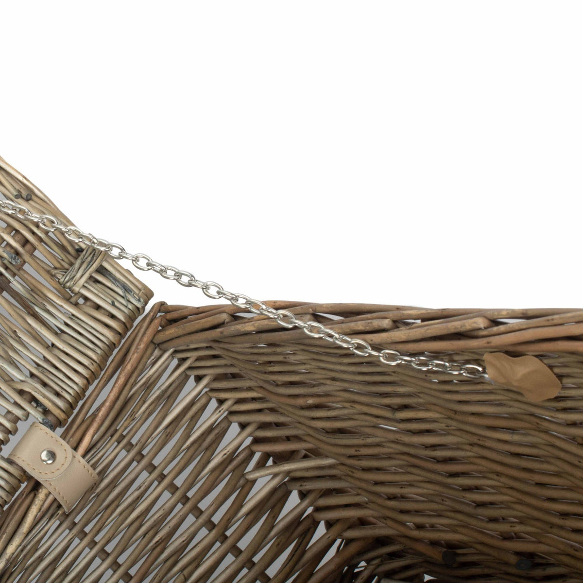 22 Inch Antique Wash Willow Hamper