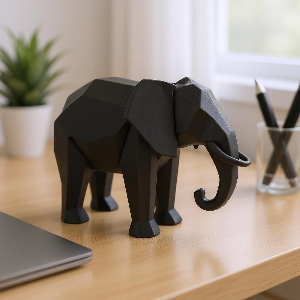 Low-Poly Elephant Statue - Geometric Modern Home Decor