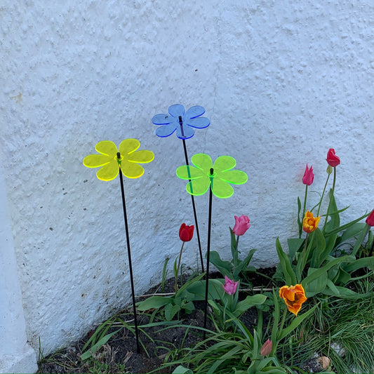 Large Garden Decor Ornaments Set of 3 'Daisies'