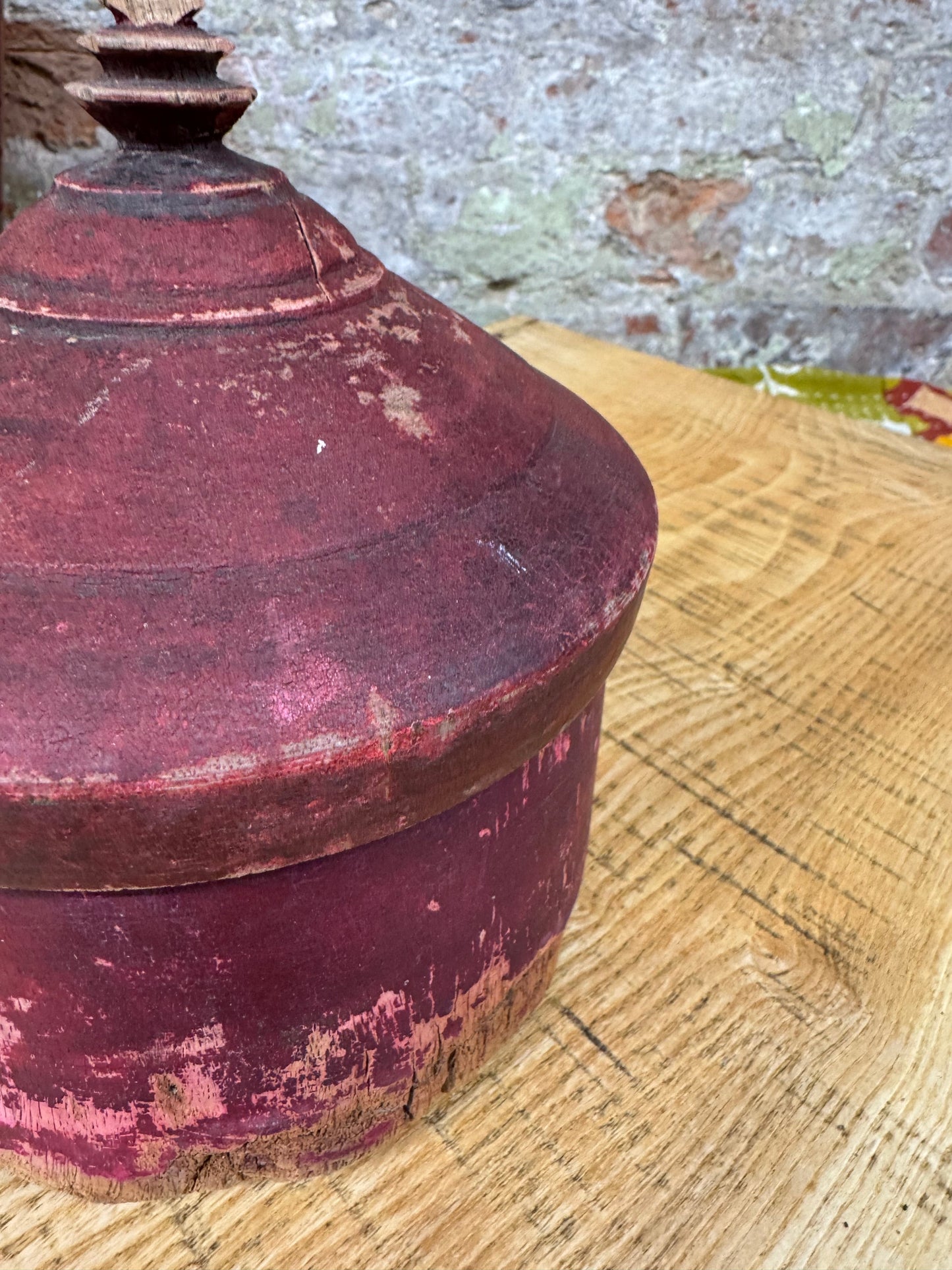 Vintage Tikka Box / Indian Red Box & Lid / Trinket Jewellery Storage Container C