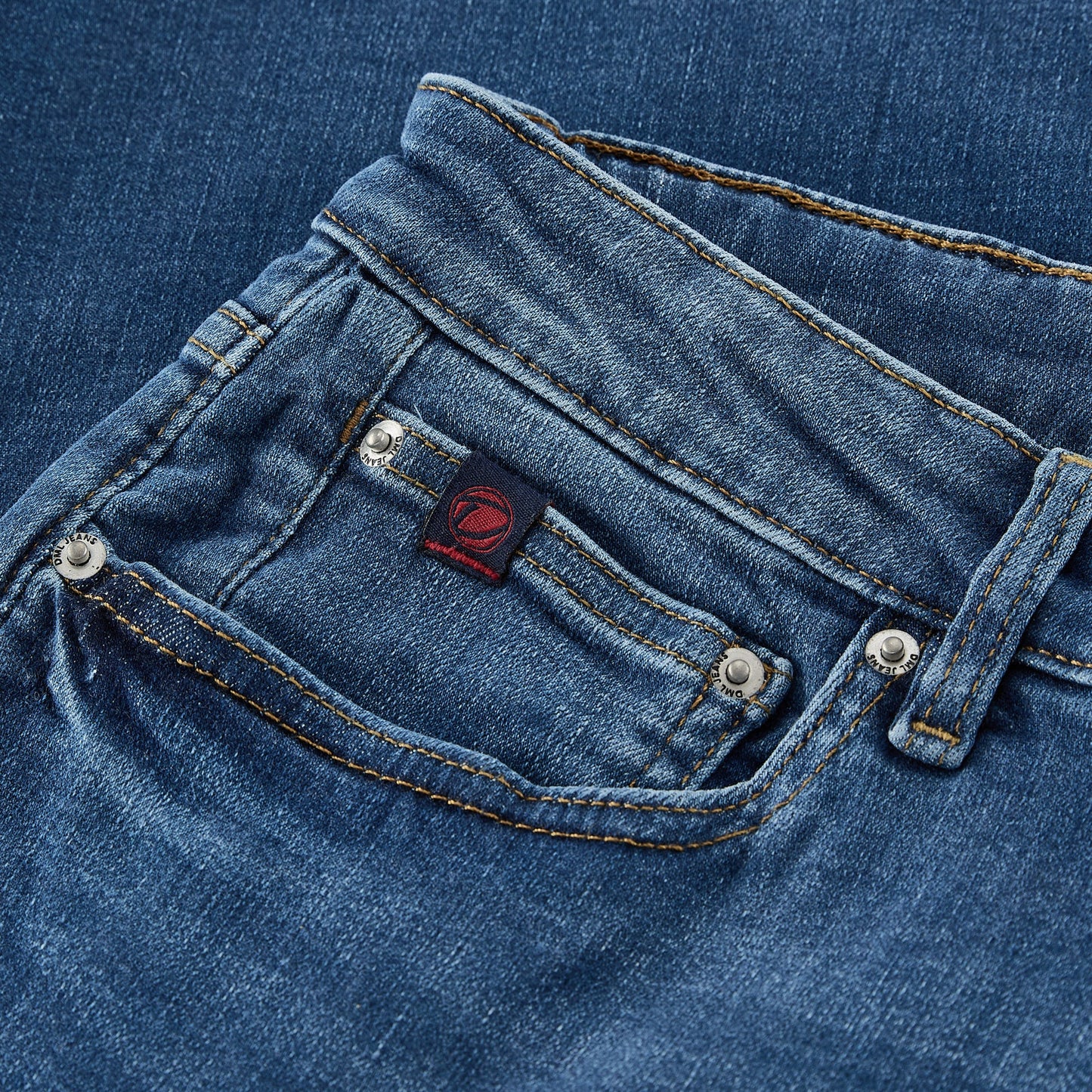 Florida Tapered Fit Jeans In Mid Blue