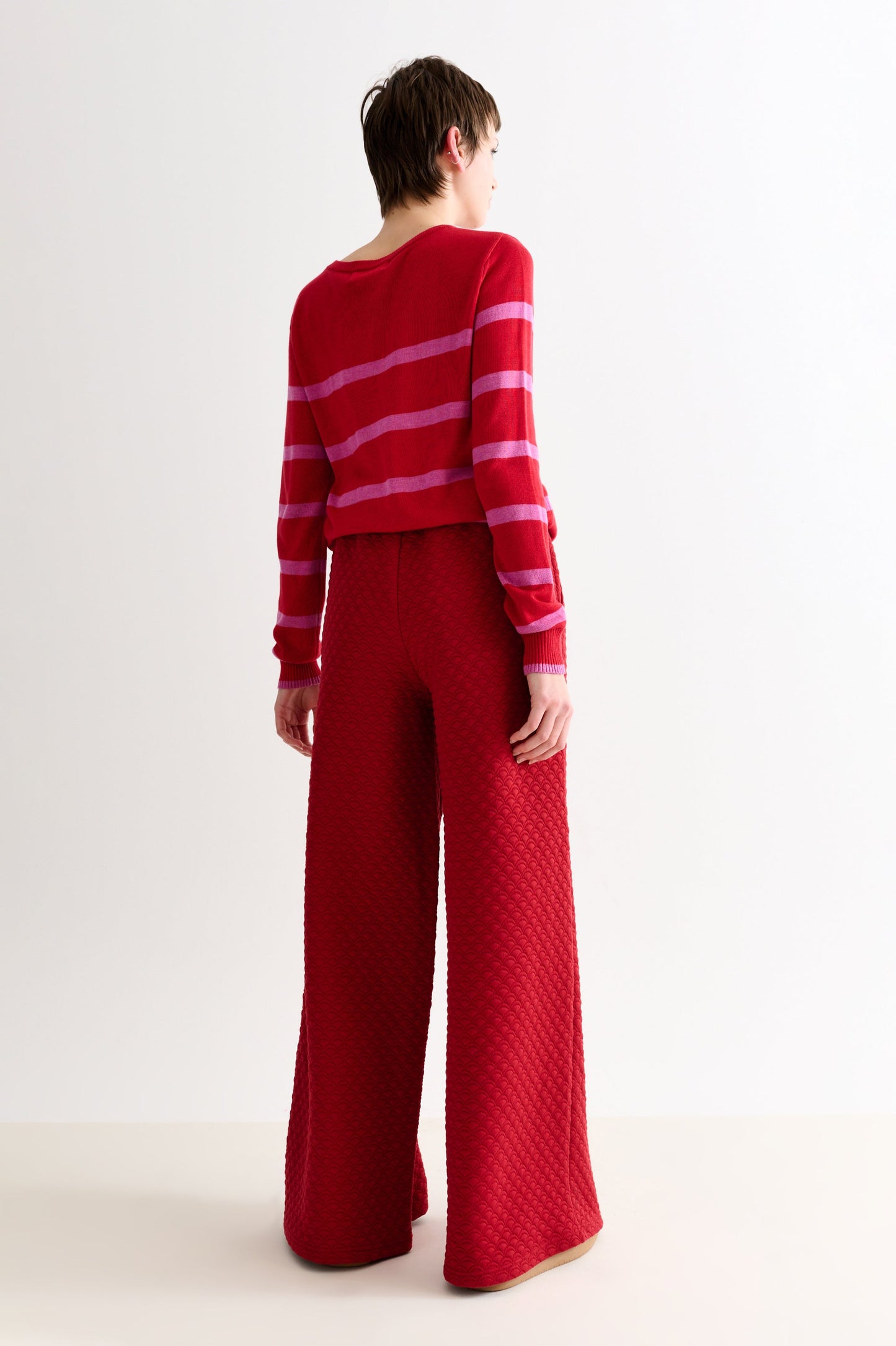 Flory Scallop Quilt Wide Leg Trouser - Wine Red