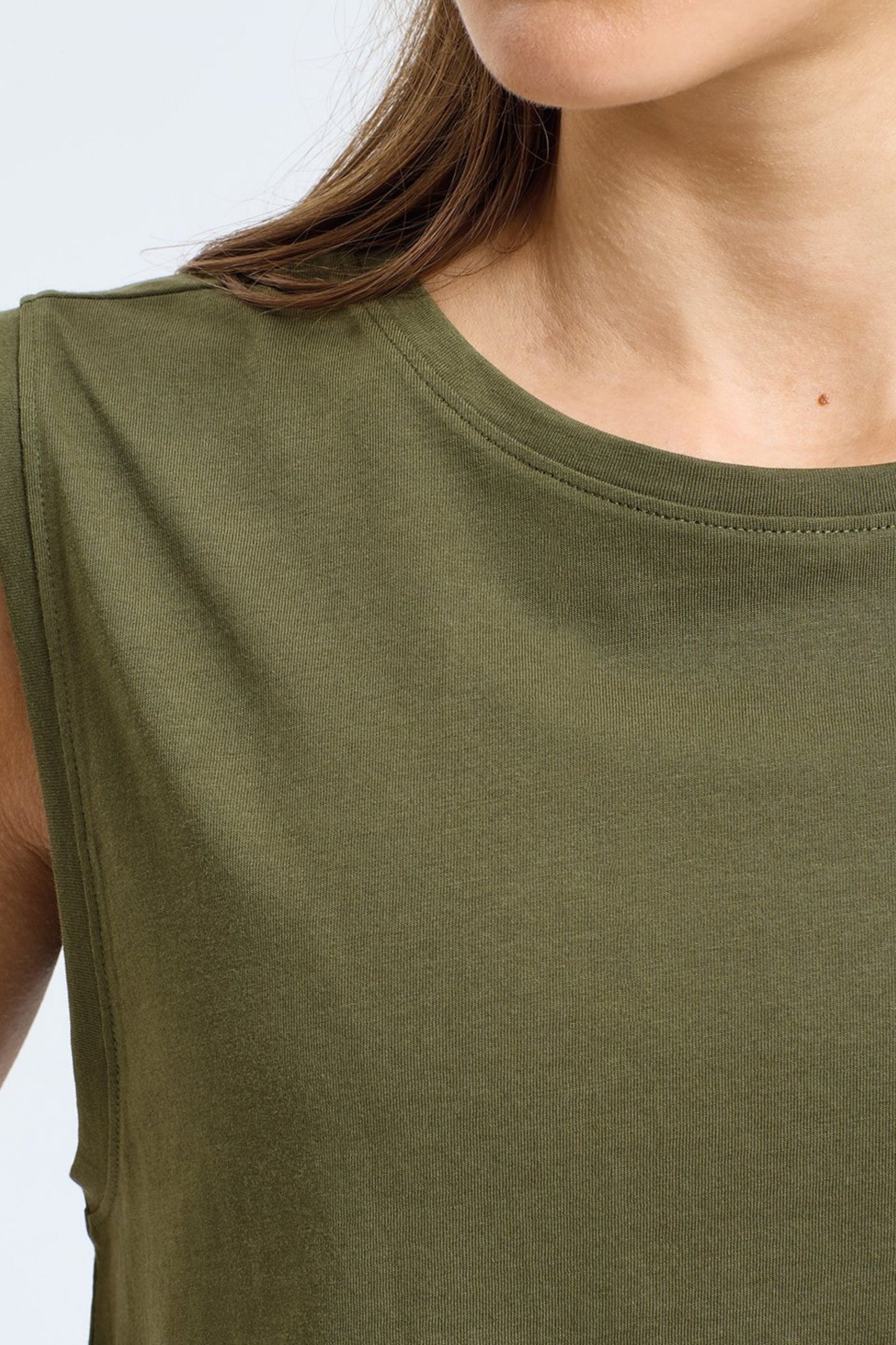 FLOW Organic Cotton Cropped Tank