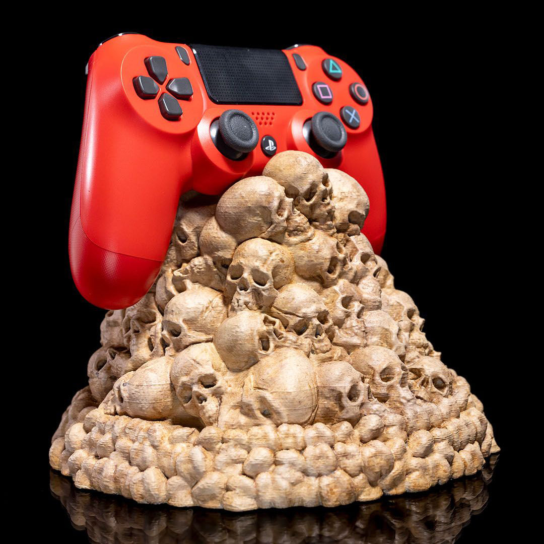 Controller Stand: Fate of the Fallen