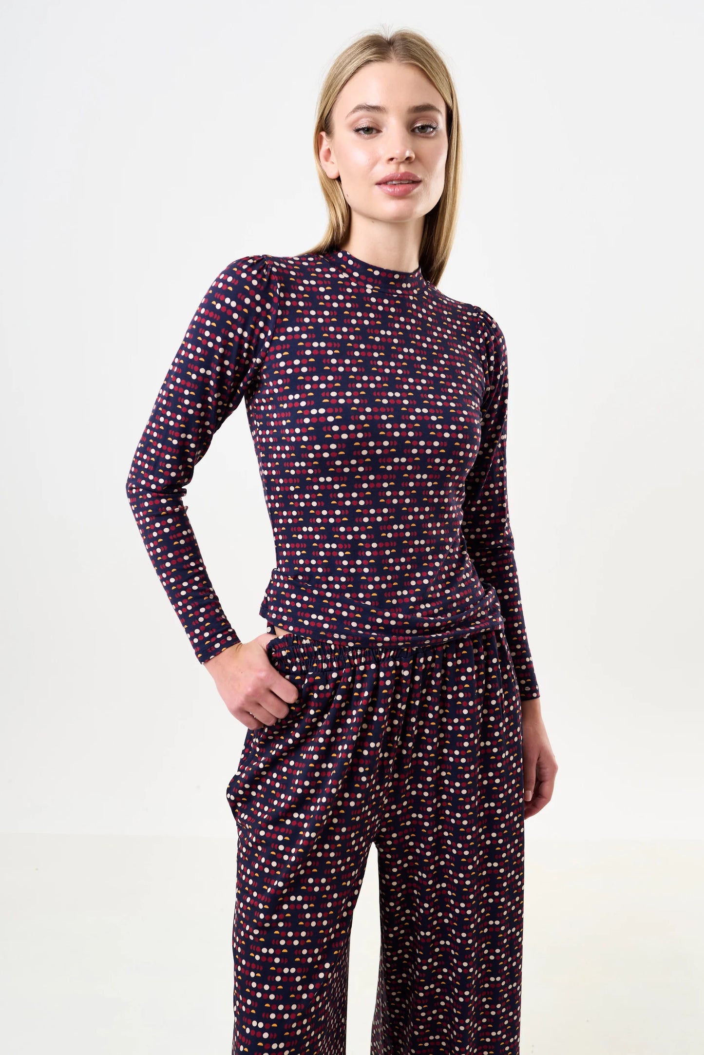 Gilly Retro Dots Print Long Sleeve Top