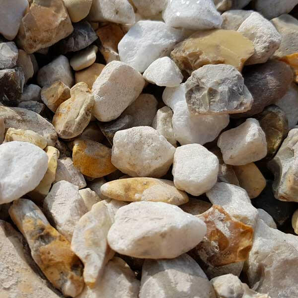 Gold & White Blend Gravel Chippings Bulk Bag