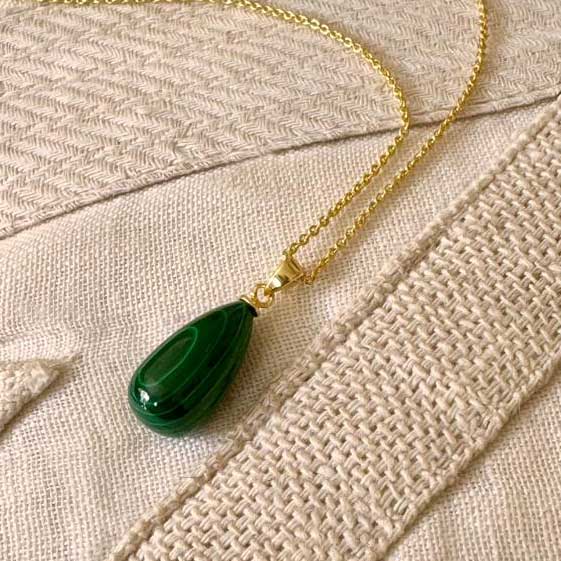 Hera Polished Stone Pendant Necklace Malachite